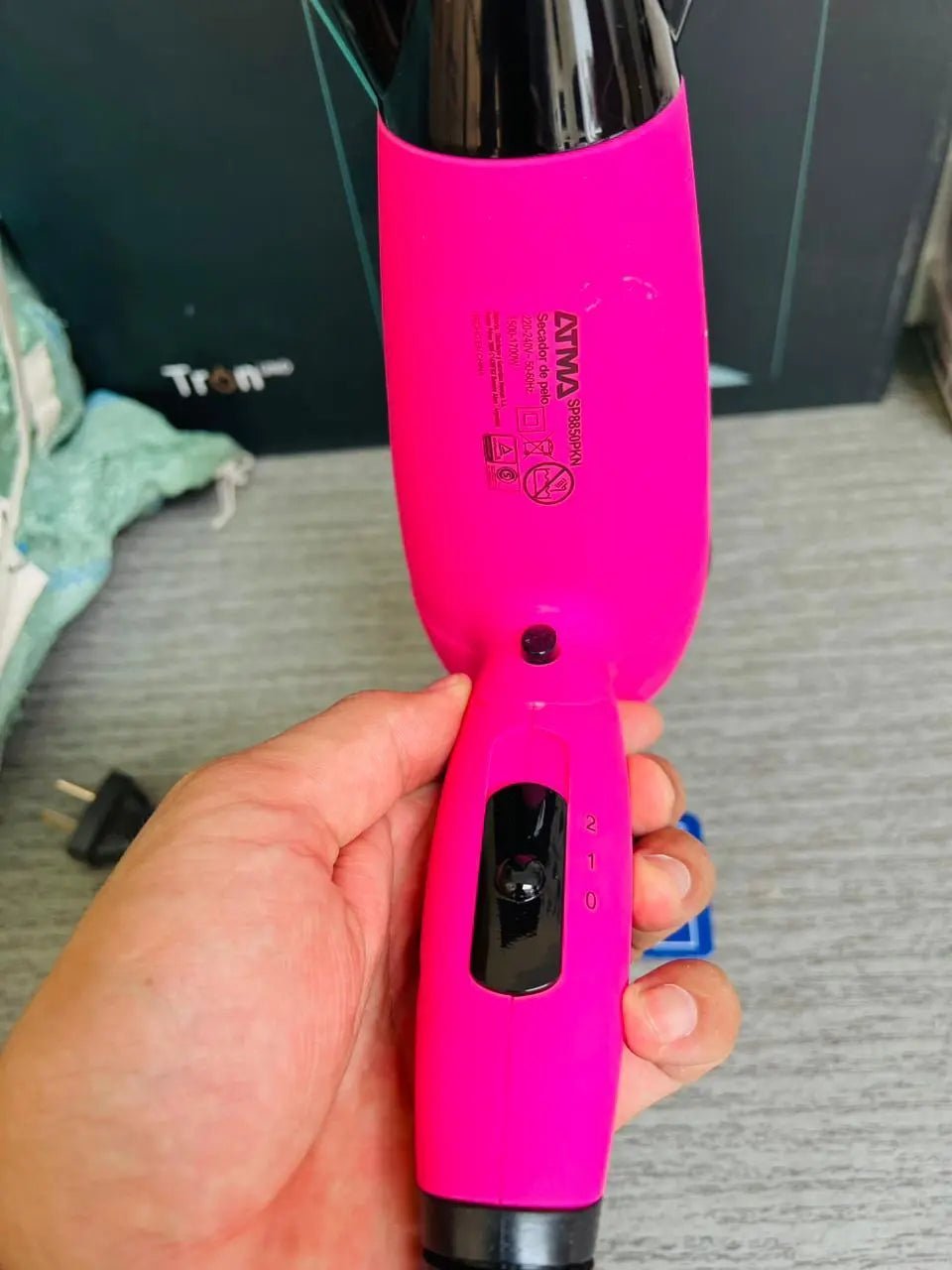 ATMA Argentina Mini Portable Hair Dryer | 1700w & Powerful - Galaxiee.com