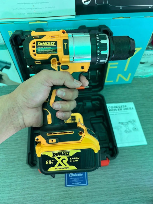 deWalt Drill set - Galaxiee.com