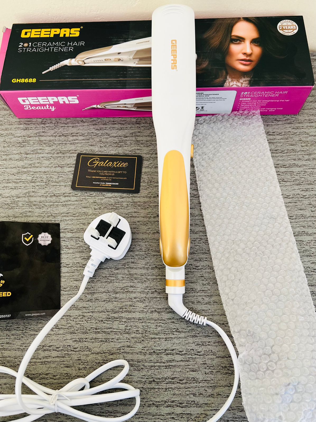 Geepas 2 - in - 1 Ceramic Hair Straightener GH8688 - Galaxiee.com