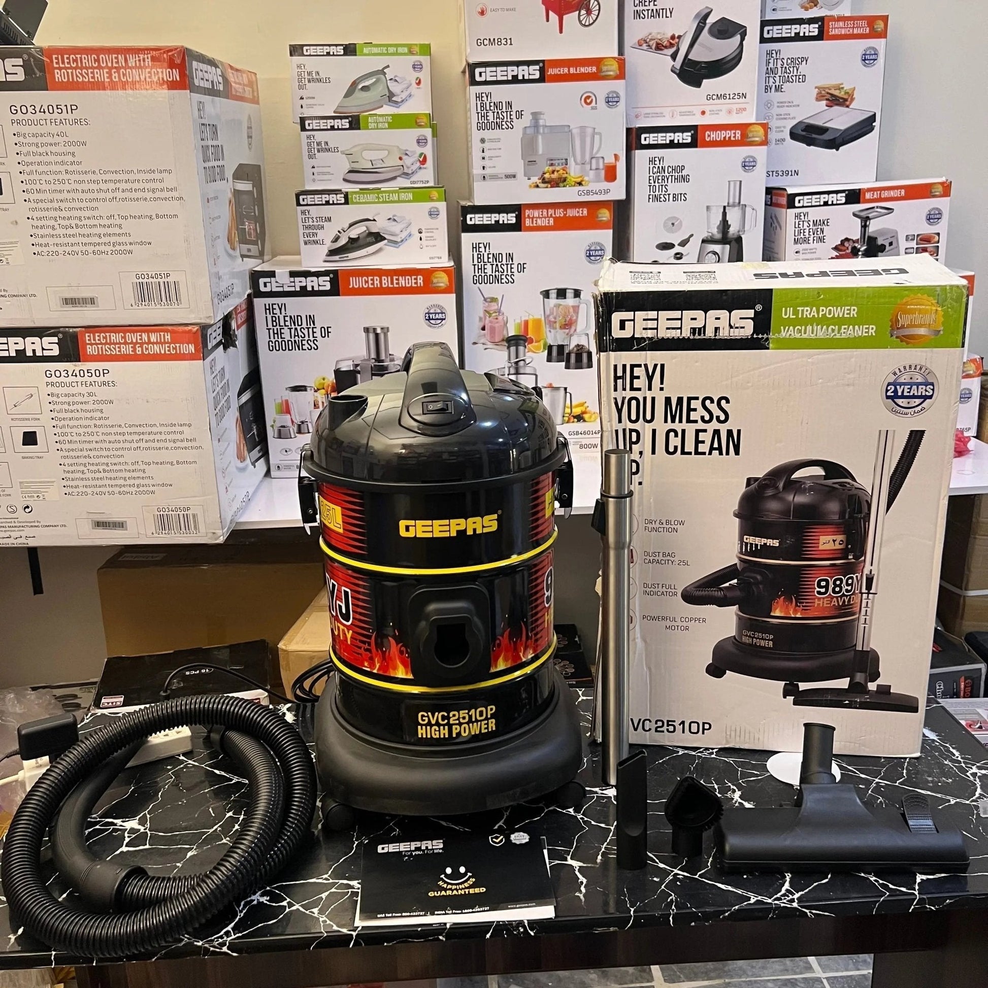 Geepas Ultra Power Vacuum Cleaner GVC2510P - Galaxiee.com
