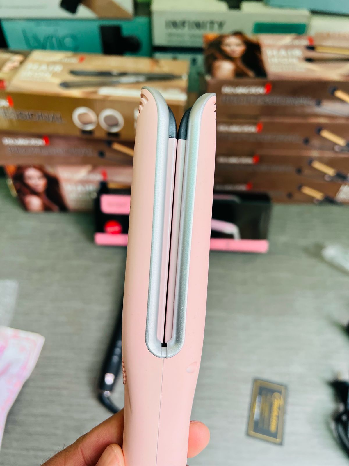 Lomex 2 - in - 1 Hair Straightener & Curler – Effortless Styling! - Galaxiee.com
